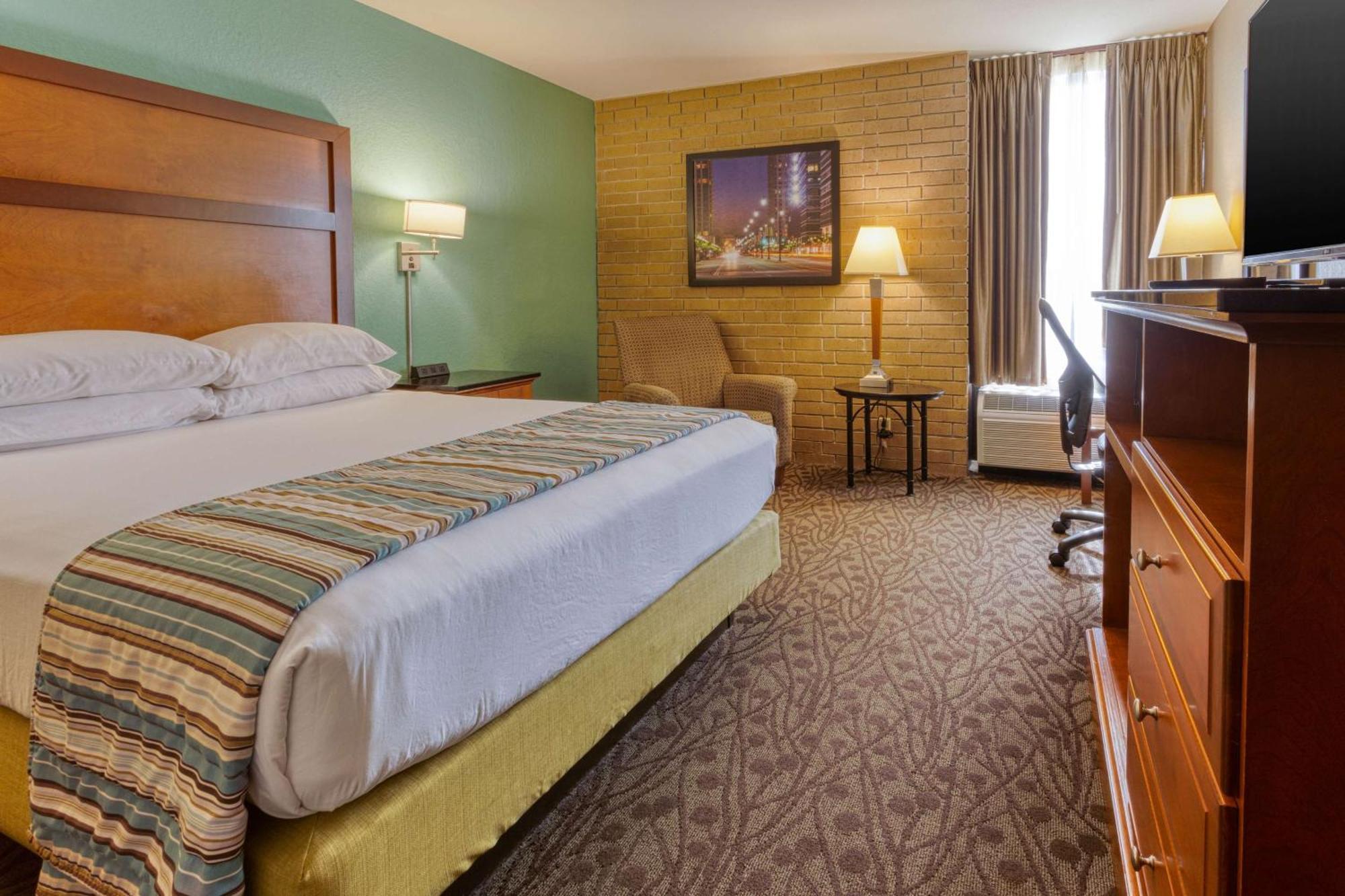 Drury Inn & Suites Atlanta 모로우 외부 사진