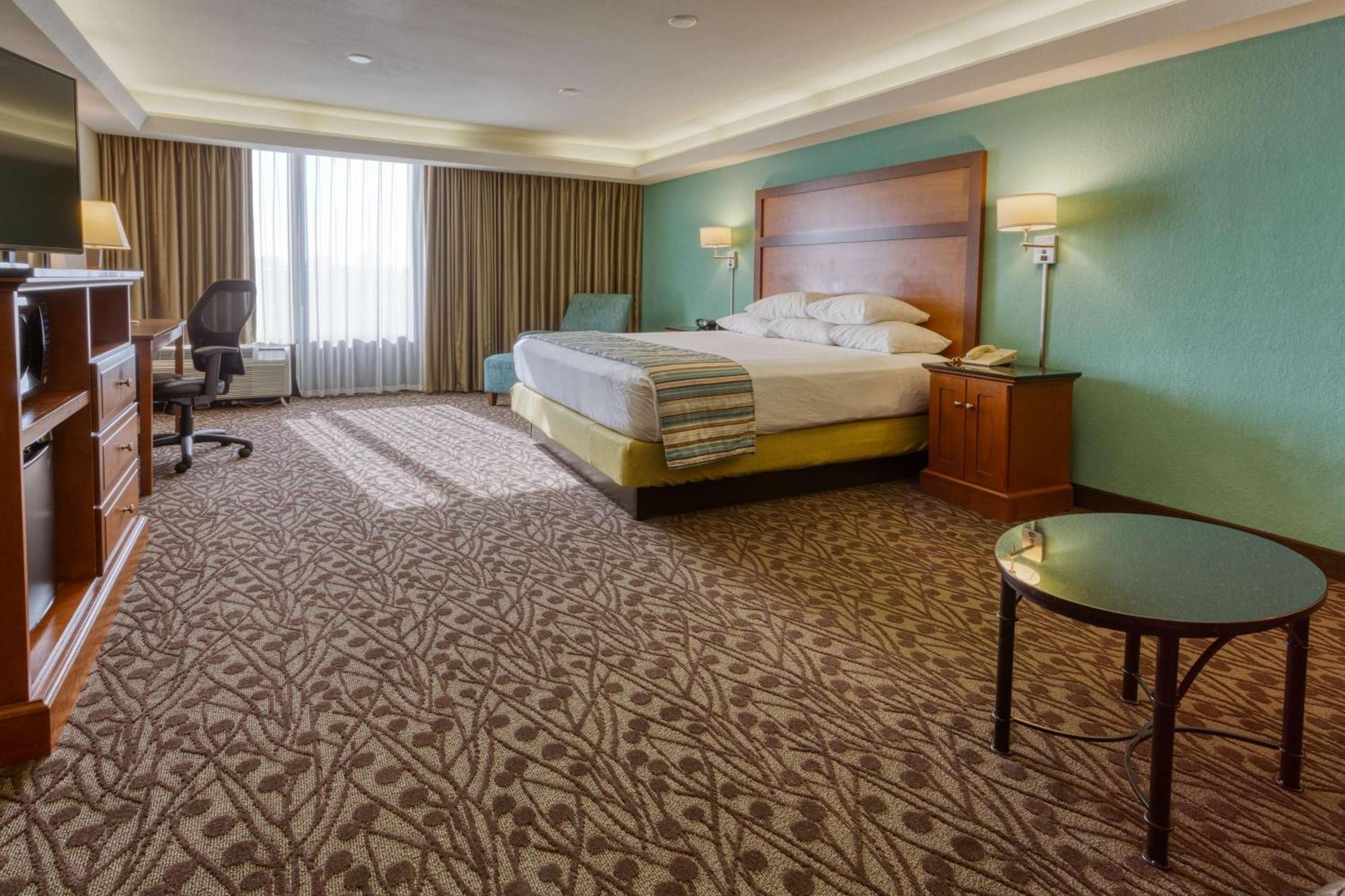 Drury Inn & Suites Atlanta 모로우 외부 사진